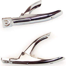 Naglar Nail Pierce Puncher